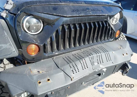 2012 Jeep Wrangler Unlimited Sport z USA, uszkodzony, nr VIN 1C4HJWDG4CL197641